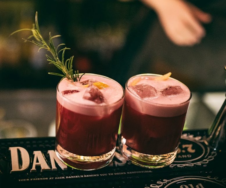 11 Best Cocktail Bars in Warsaw