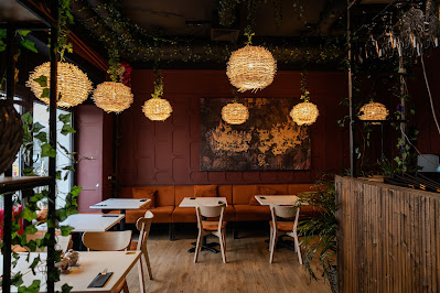 9 Best Thai Restaurants in Warsaw