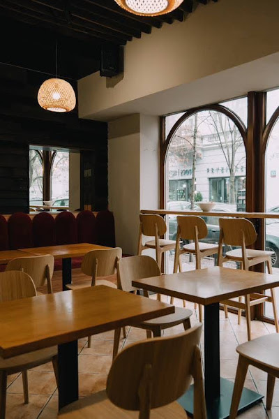 7 Best Ramen Spots in Warsaw