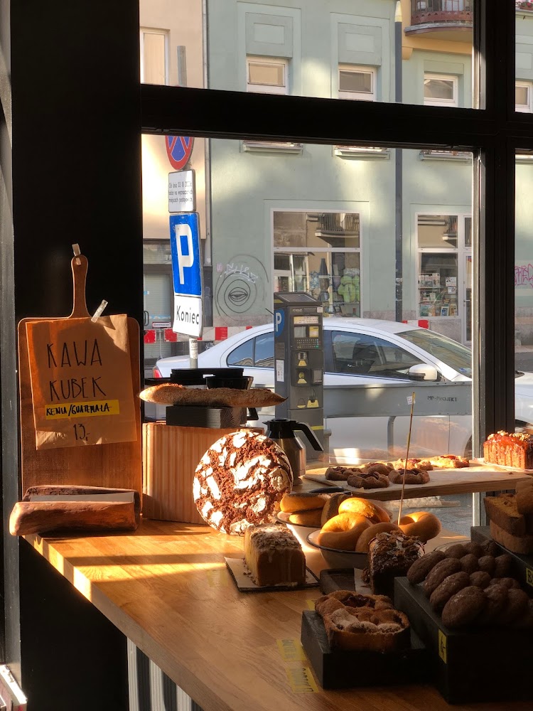 15 Best Confectioneries and Bakeries in Warsaw